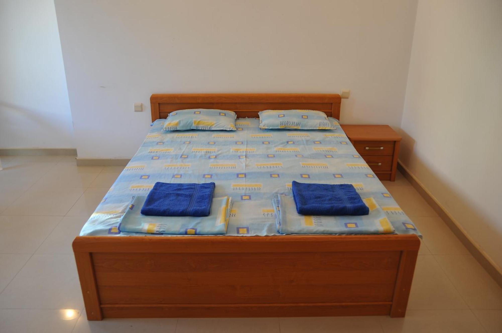 Apartment Viktoria *