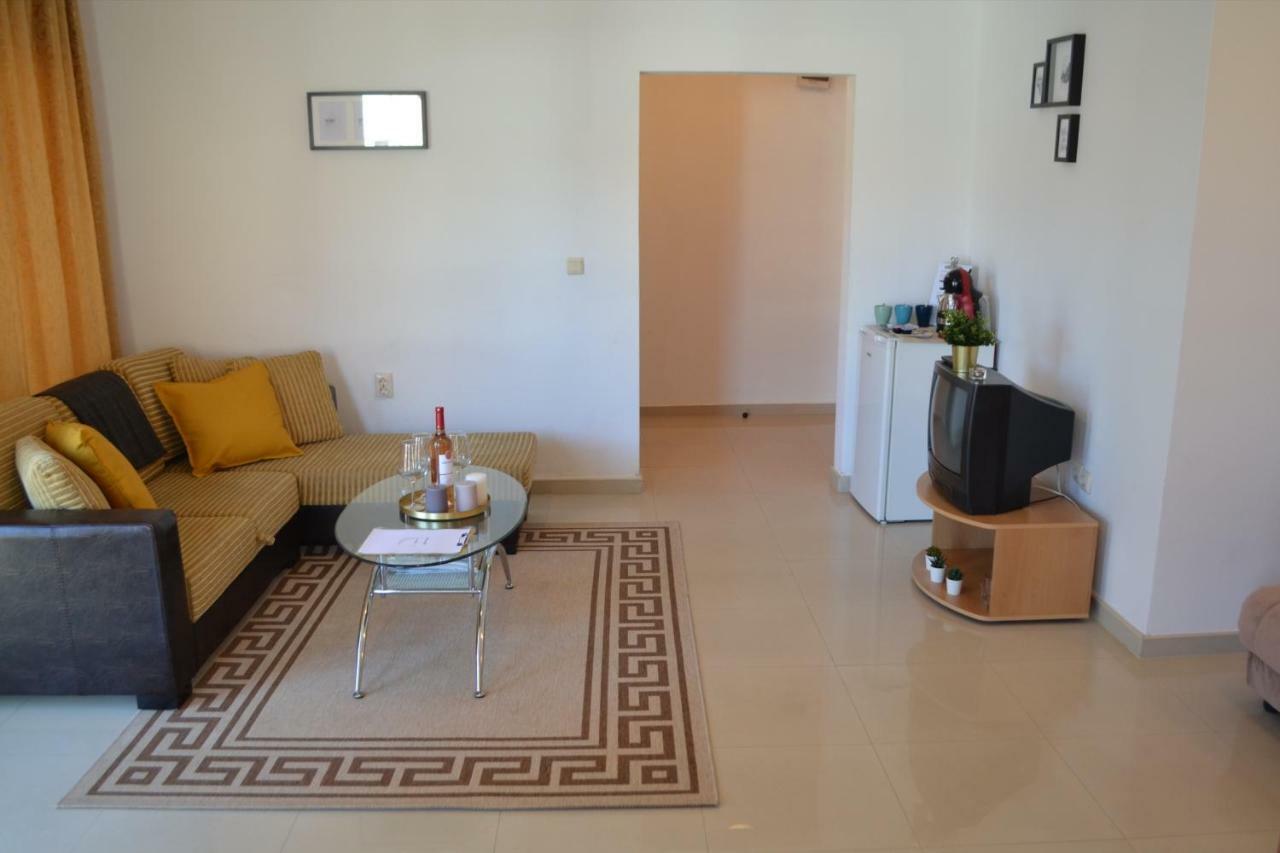 Apartment Viktoria *